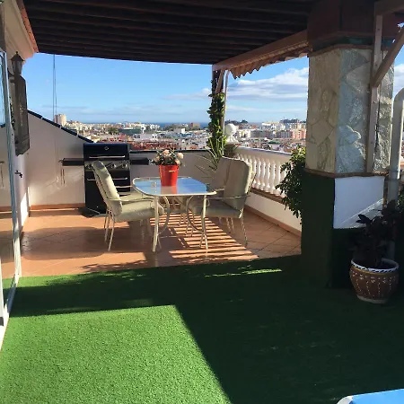 With Private Patio Lägenhet Fuengirola