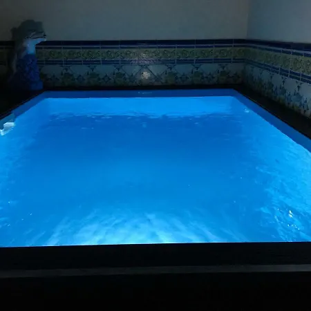 With Private Patio Lejlighed Fuengirola