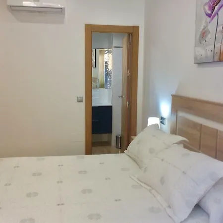 Lejlighed With Private Patio *